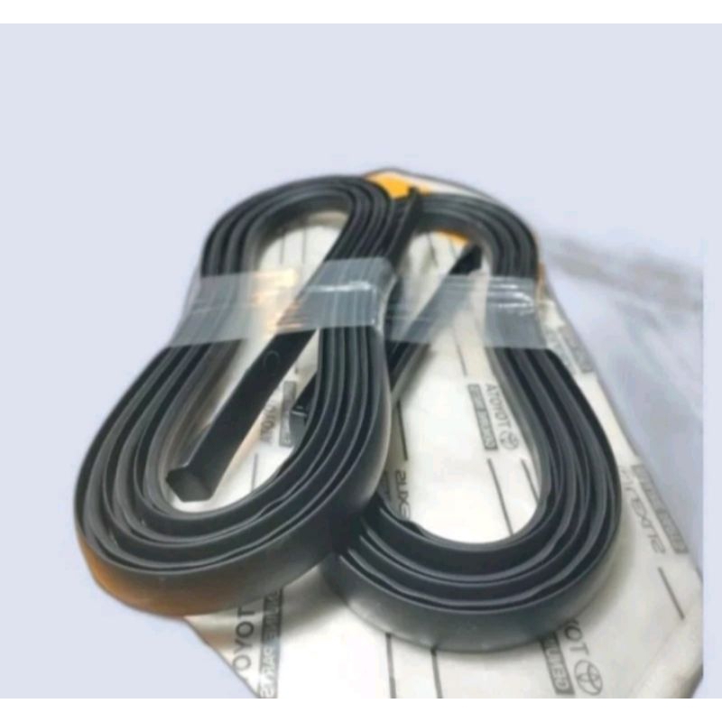 Karet roof Vios gen 3 2013-up / Karet list atap Vios gen 3 2013-up / Karet Gabin Vios gen 3 2013-up 