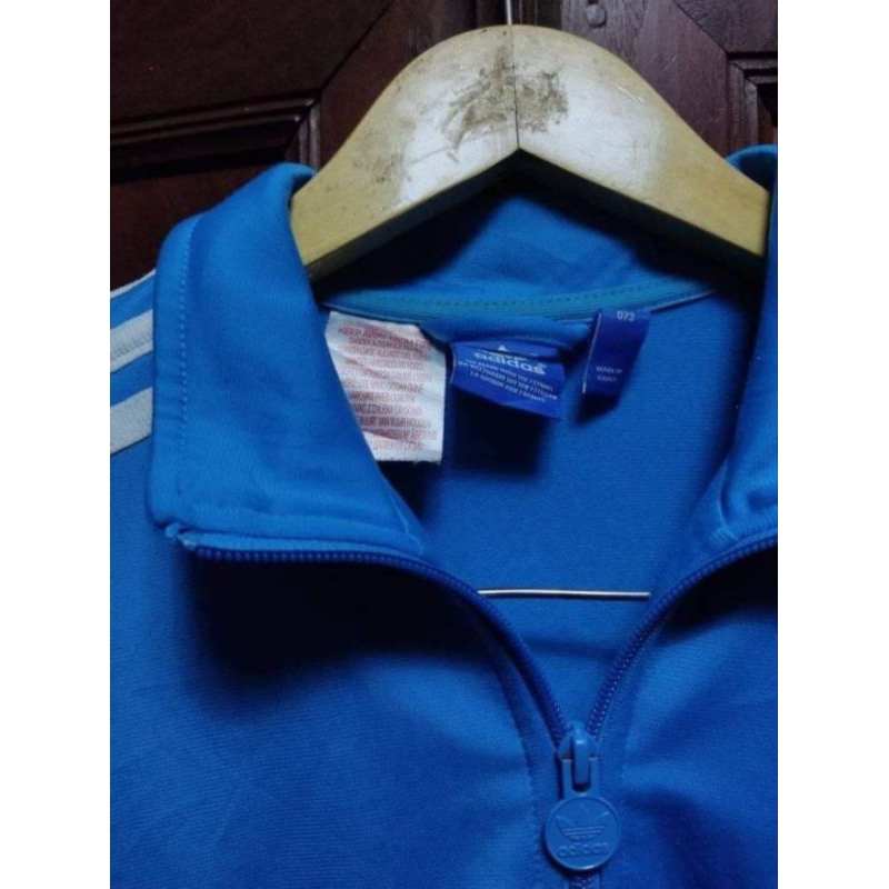 tracktop adidas firebird big logo