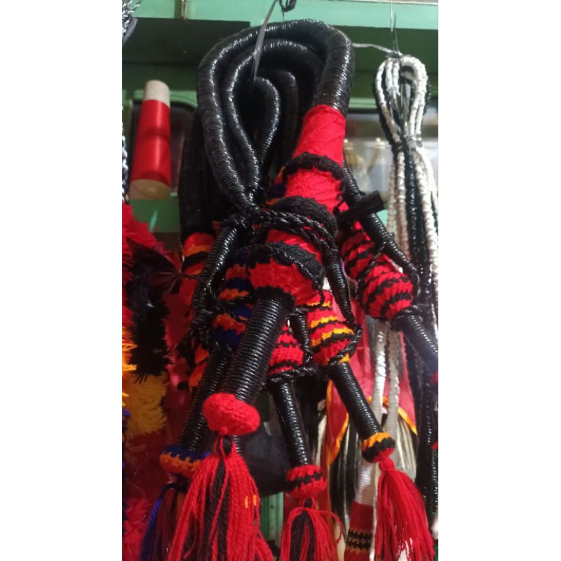 pecut/cambuk jaranan