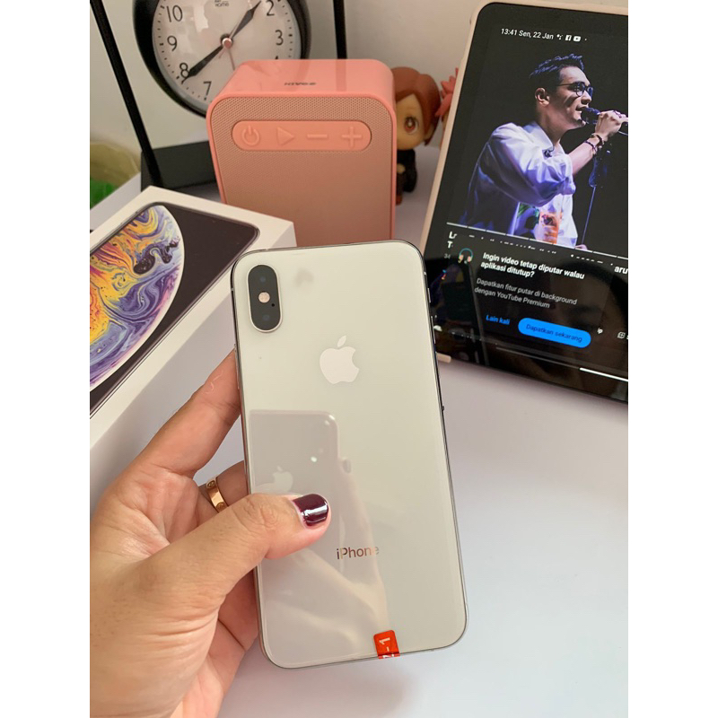 xs 256gb second like new