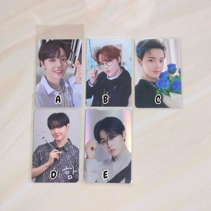 Doyoung Pc Official Photocard Treasure Reboot ld lotte world day 7 night garden luckydraw days seven