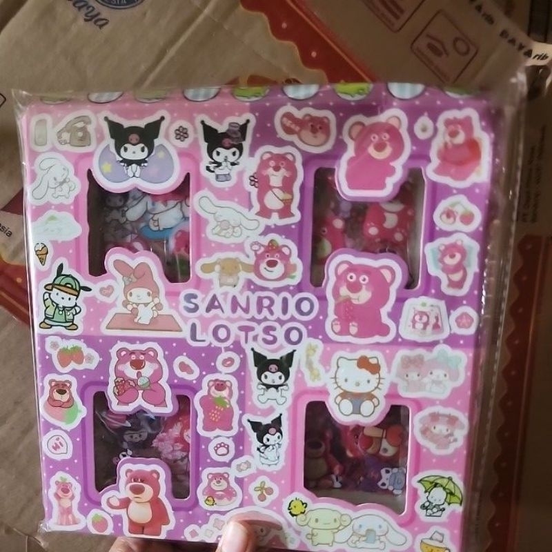 

stiker sanrio. stiker lotso. stiker momo. stiker aesthetic