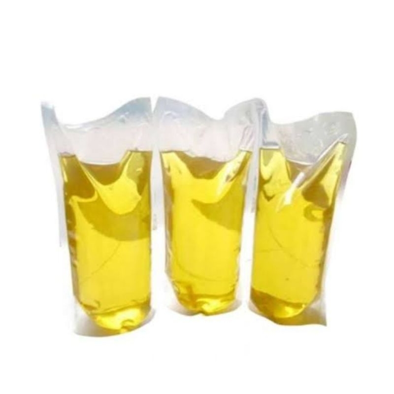 

Minyak goreng pouch 2 liter (merk random)