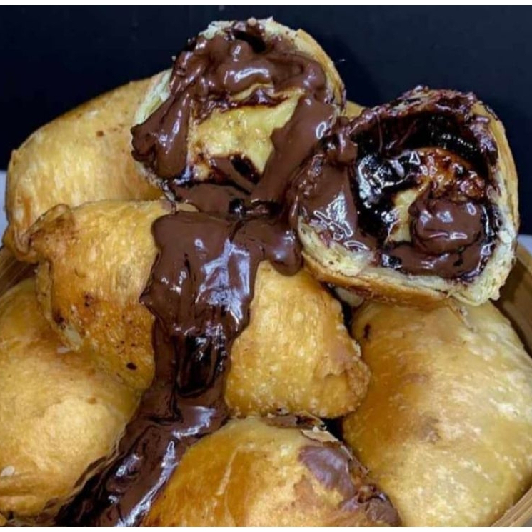 

pisang molen coklat lumer (molcok)/molen coklat lumer