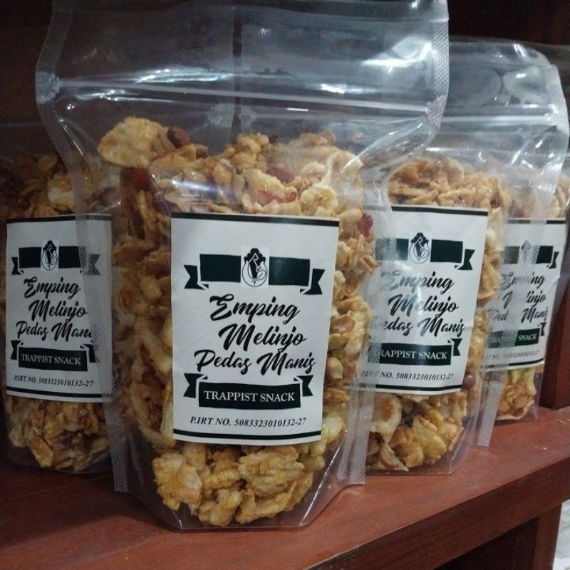

EMPING MELINJO PEDAS MANIS - TRAPPIST SNACK - RAWASENENG