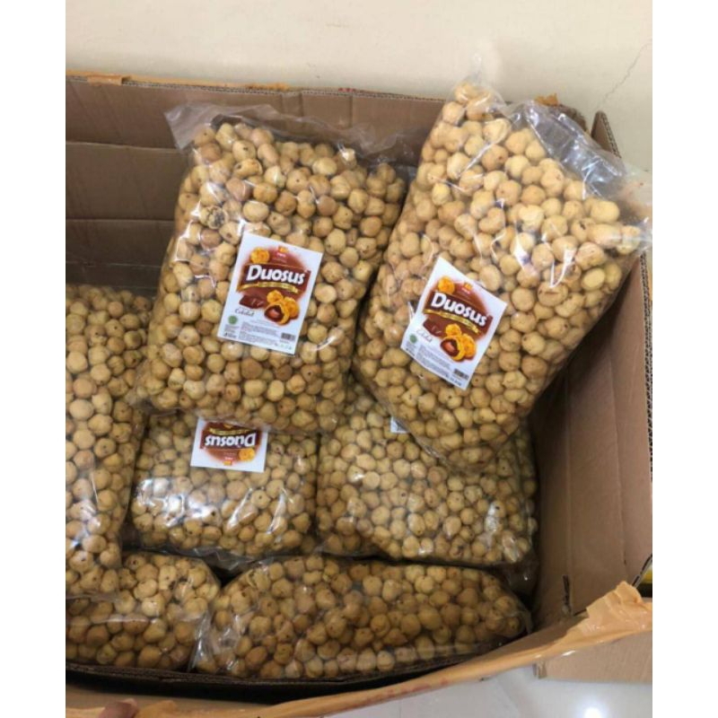 

Duo soes isi cokelat