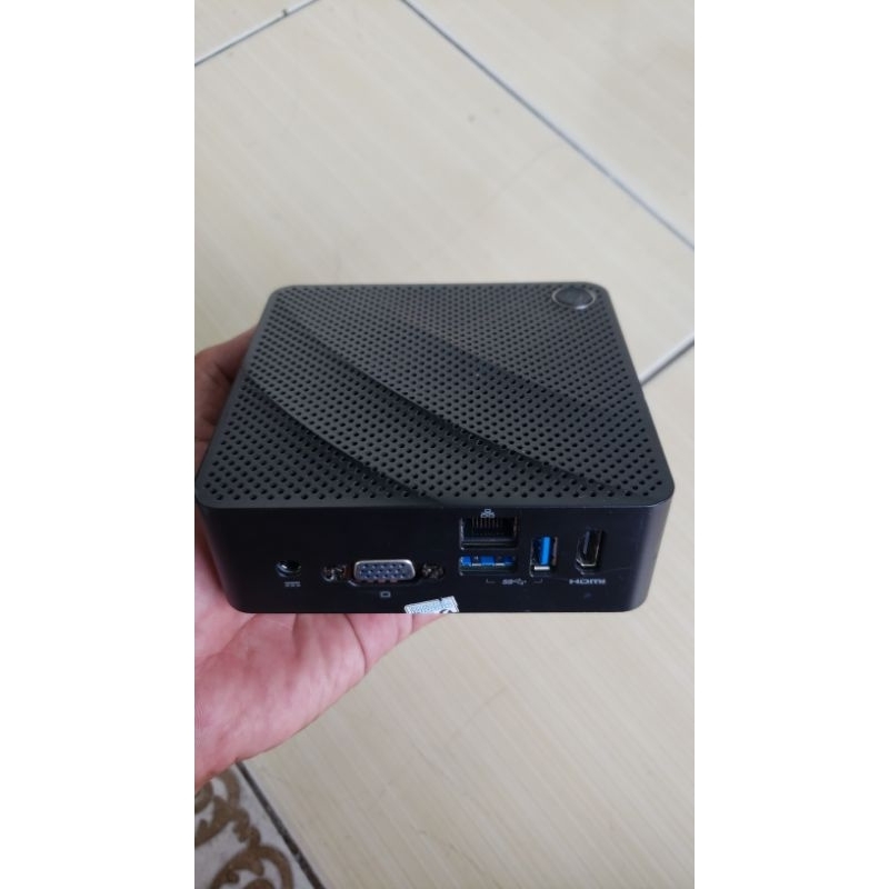 MINI PC Wearnes MP1101 RAM 4GB SSD 128GB Gigabit USB 3.0