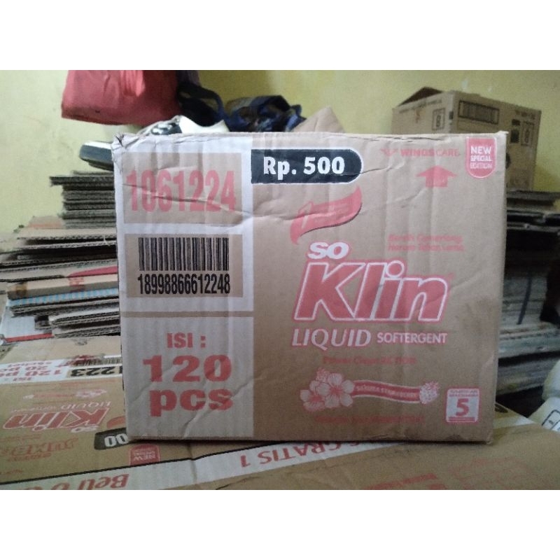 

KARDUS BEKAS soKlin liquid 26 x 17 x 21 cm