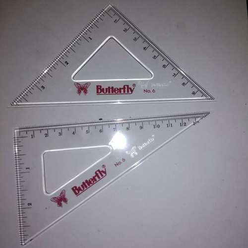 

Penggaris Segitiga Butterfly no 6 / Triangle Ruler
