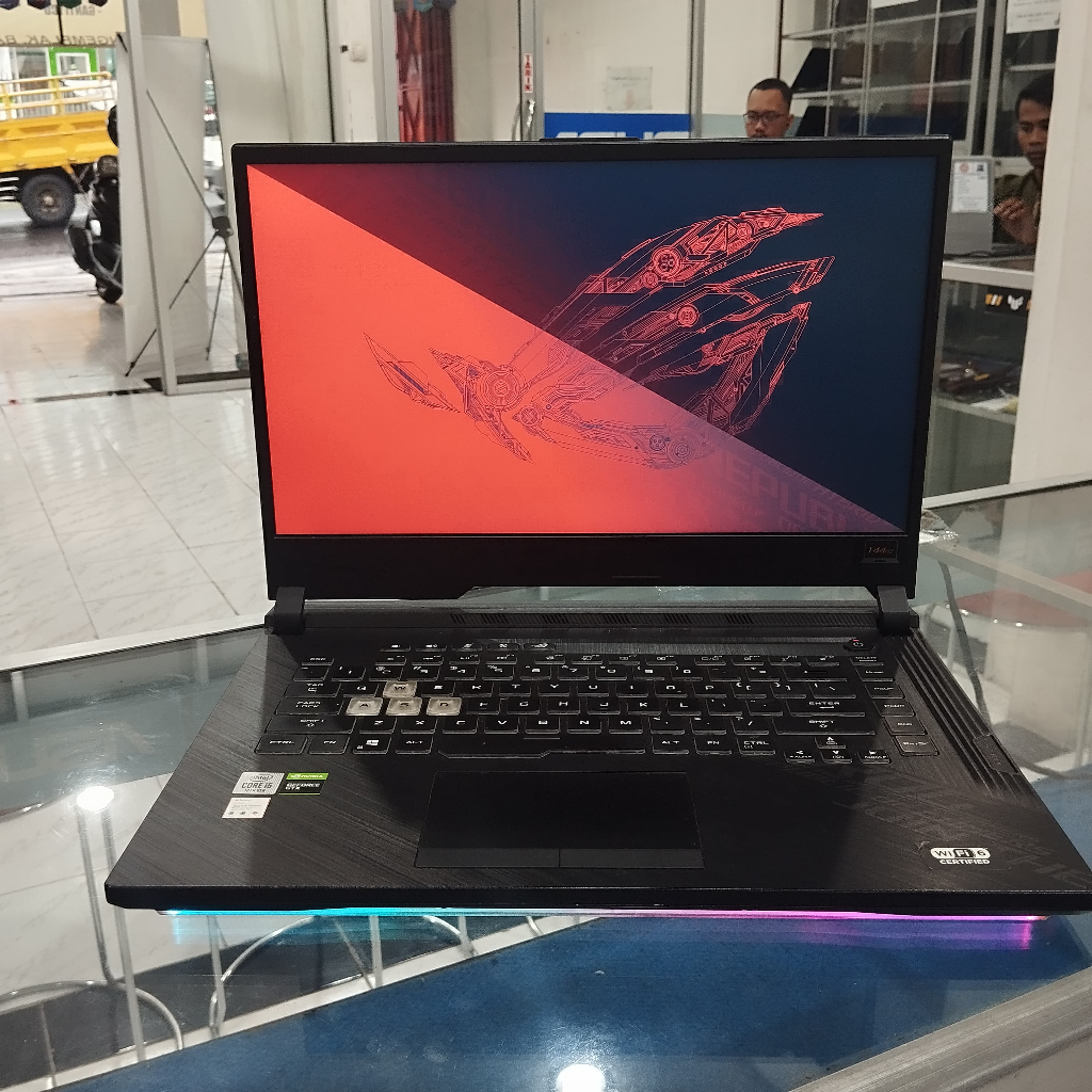 Laptop Gaming Asus RoG Strix G512LI Core i5 gen 10 RAM 8GB SSD 512GB GTX 1650Ti 4GB Keyboard RGB Mulus