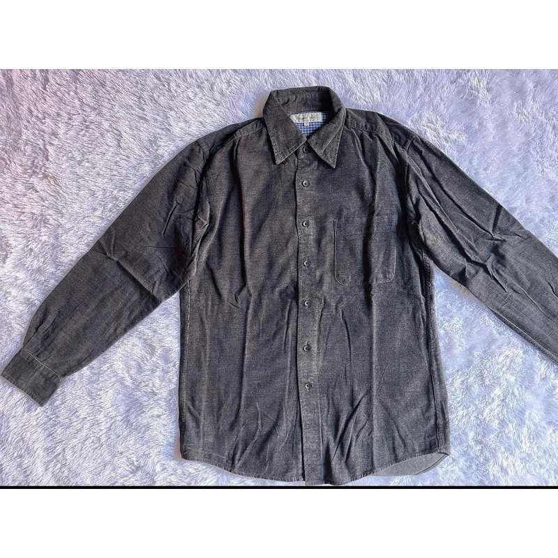 Kemeja Corduroy Uniqlo