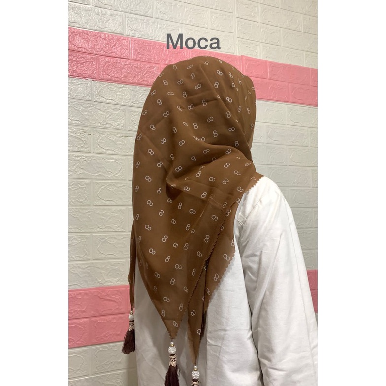 GROSIR JILBAB SEGIEMPAT MOTIF TASSEL POM POMHIJAB MOTIF TASSEL SEGIEMPAT