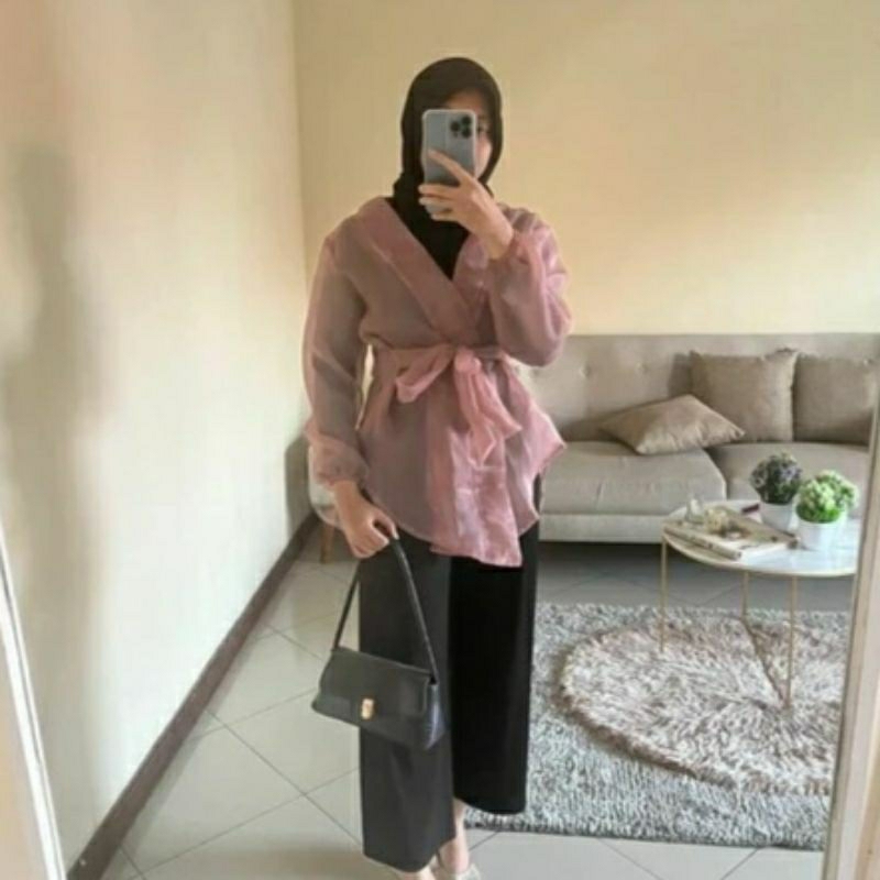 Outer Organza Blouse Kondangan (like new)