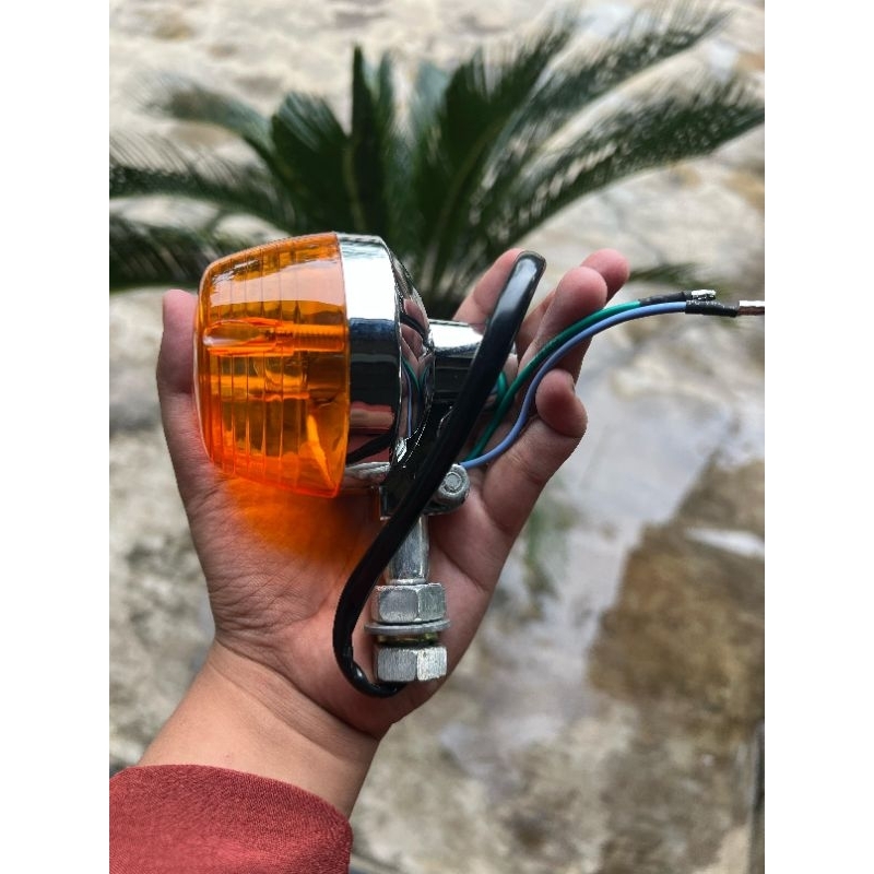 SEIN SEN RITING HONDA XL 125 CB TWIN 175 CB TWIN 200 GAGANG PENDEK(BELAKANG)BESI 1PCS