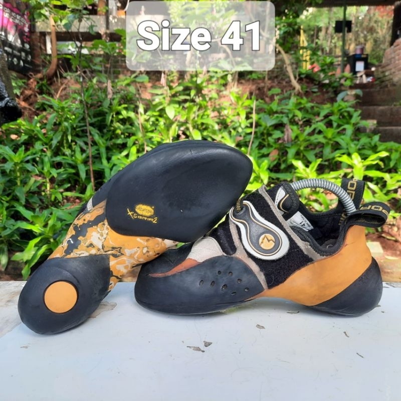 Sepatu panjat tebing second la sportiva size 41
