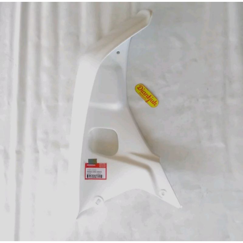 Dek Sayap Legshield Leksil Tebeng Leg Shield Luar Kiri Honda Astrea Grand Legenda AHM Original