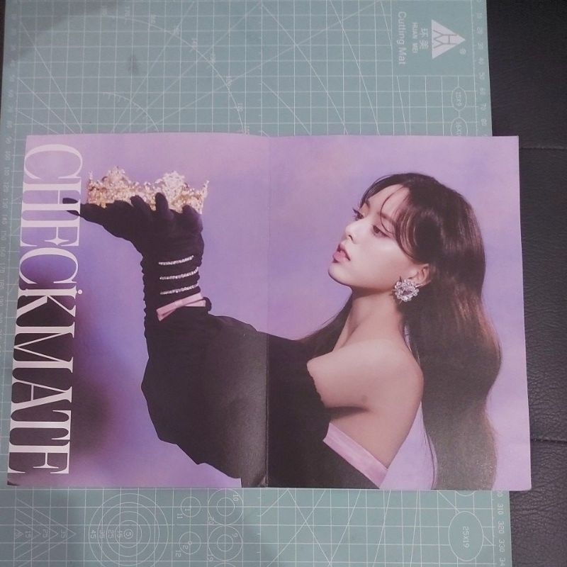 [ITZY YUNA POSTER] CHECMATE OFFICIAL