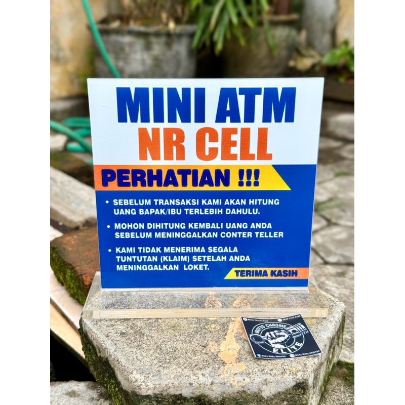 

BAHAN TEBAL PAPAN GERAI AGEN BRILINK UK 15X15CM BISA REQUEST NAMA