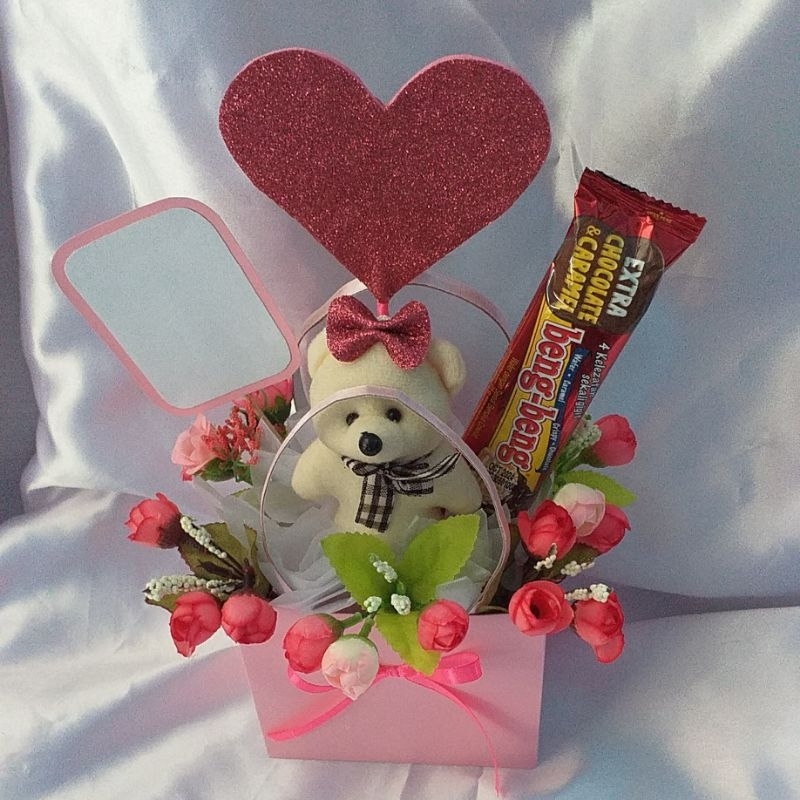 

Flower Box Chocolate Bouquet