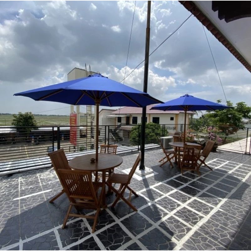 meja payung outdoor minimalis/ meja payung taman terlaris