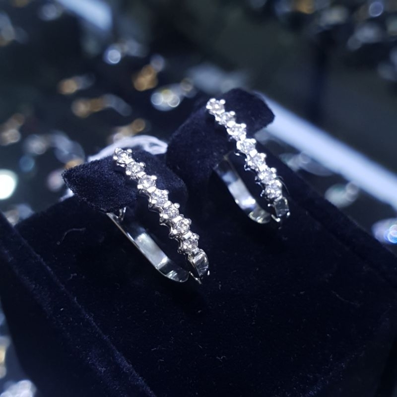 Anting Giwang Emas 40% Berlian Asli Natural Diamond Sertifikat