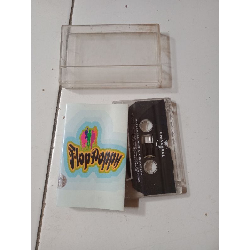Kaset Flop Poppy