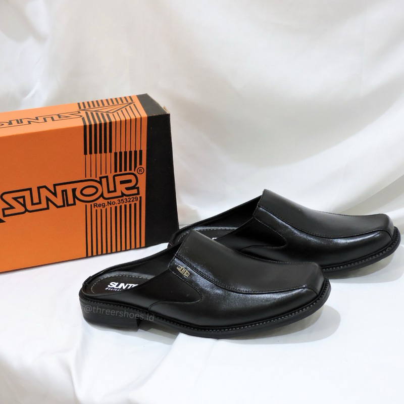 Sepatu Sandal Kulit Slip on / Slop Bapak Merek Suntour SVK 58 Hitam Original 100%