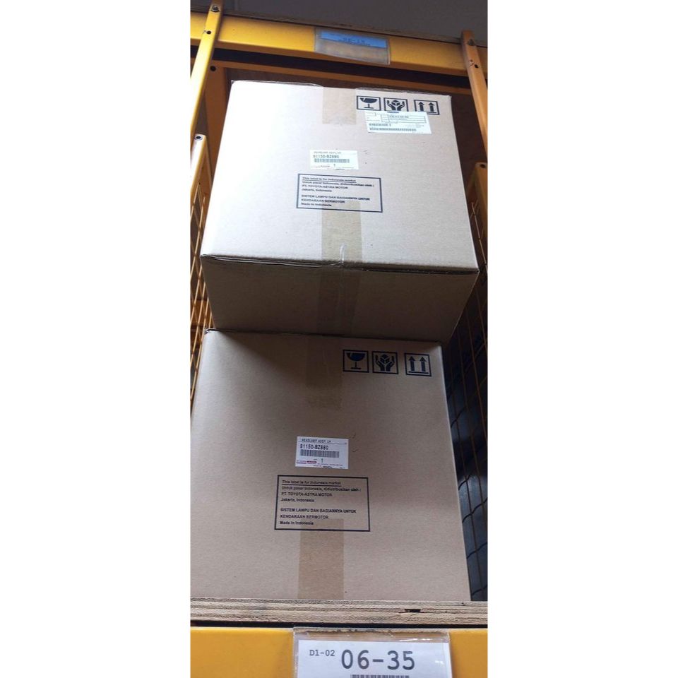 Lampu depan avanza veloz 2021 original toyota