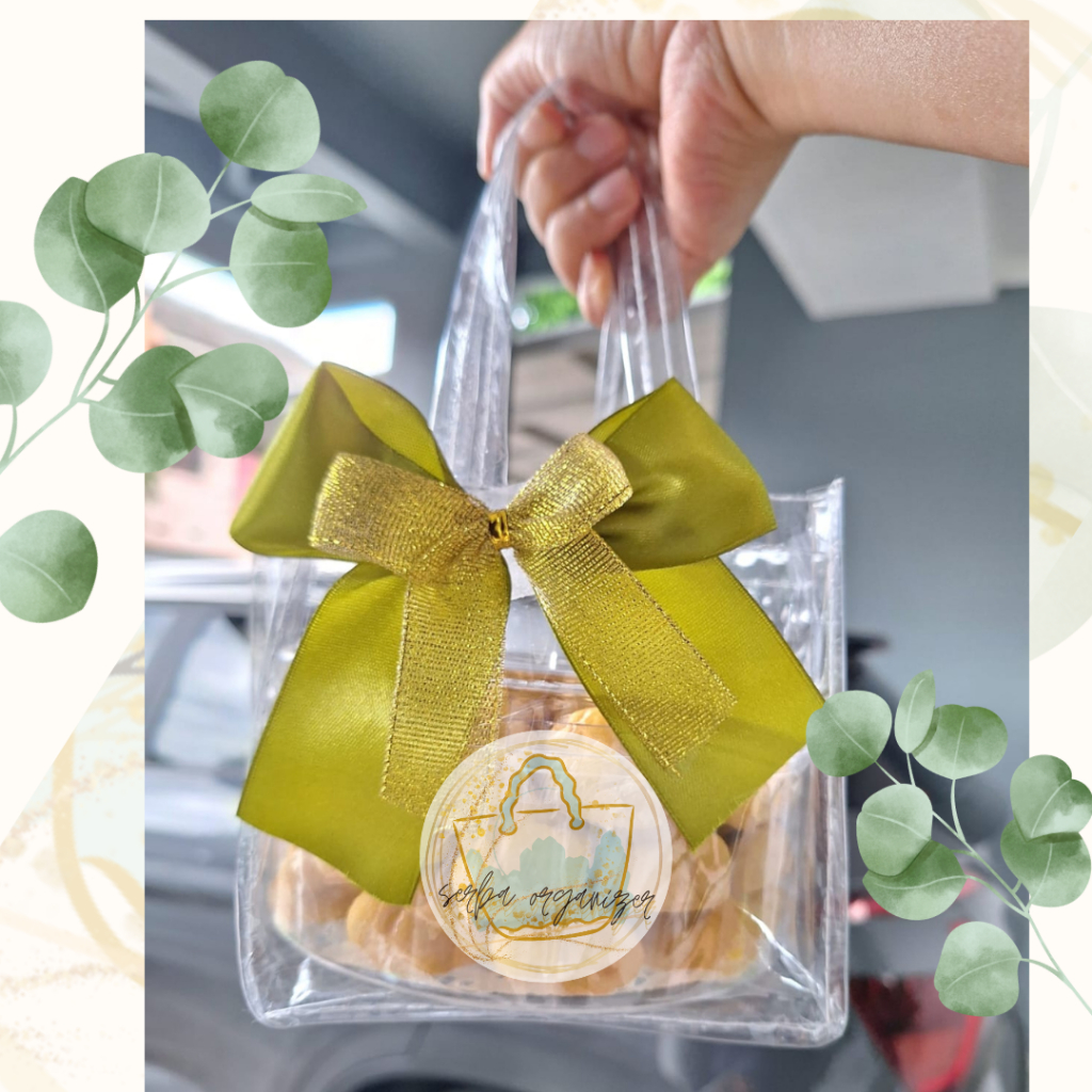 

TAS TOPLES NASTAR 500 250 gram tas Plastik kue Nastar 500 gram 250 gram Tas toples kue Nastar tas goodie bag kue kering , goodie bag hampres , tas kue , tas Nastar , tas pvc transparant , tas bening , goody bag toples nastar , tas bening transparan