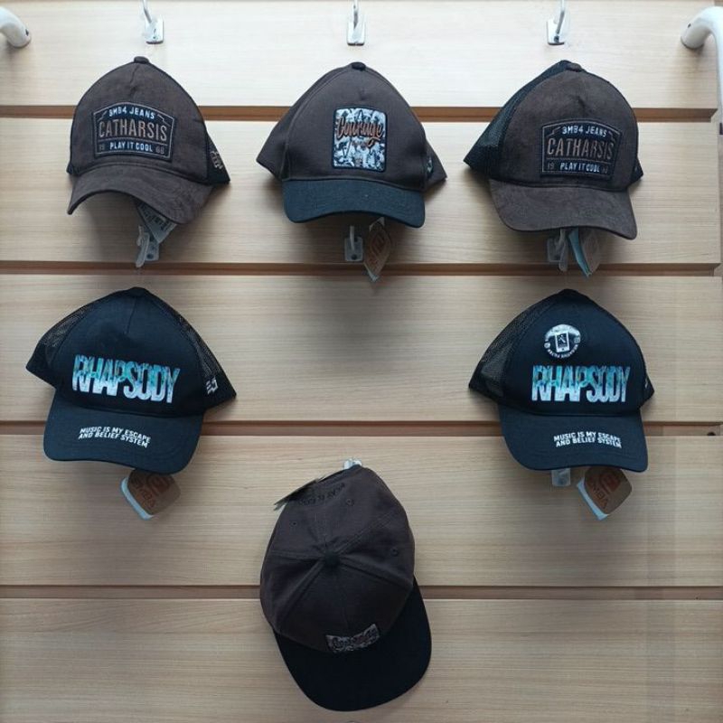 Topi/EMBA /3/Topi Dewasa