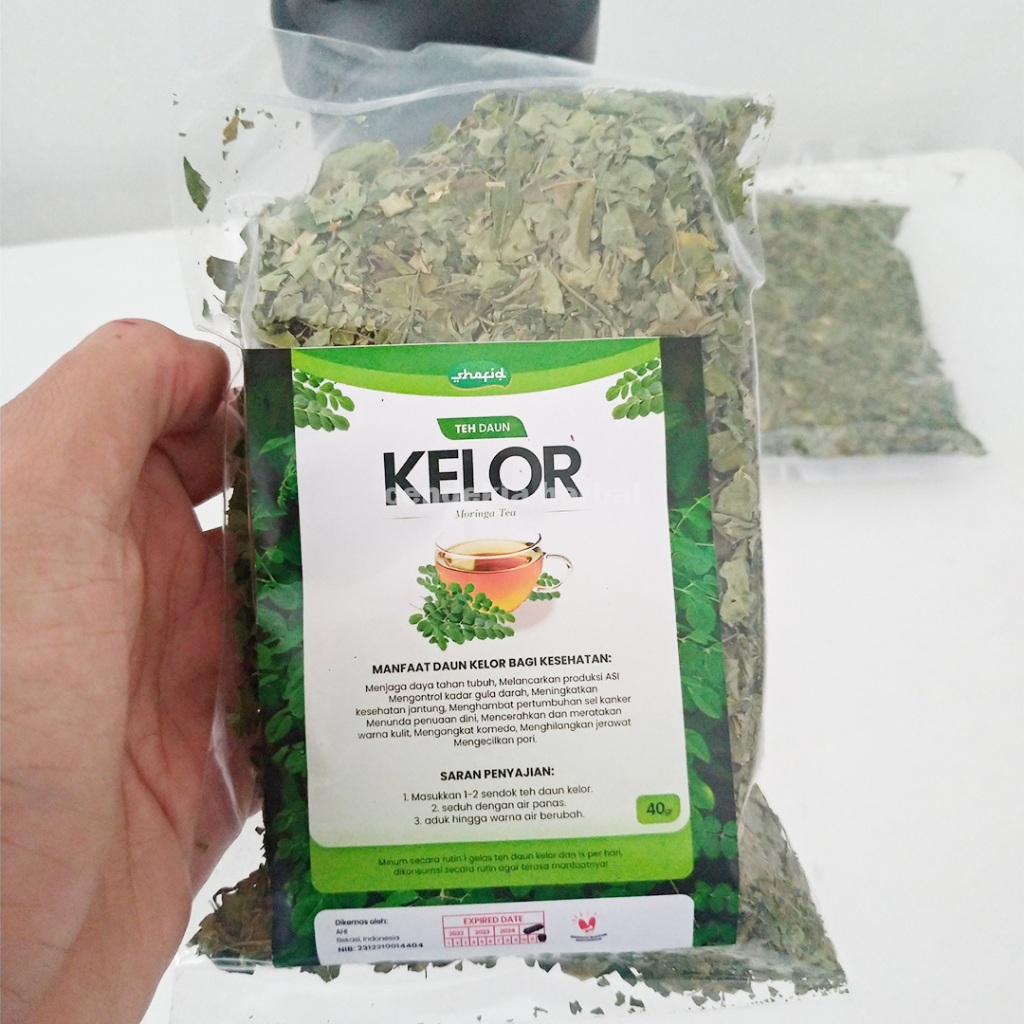 

Teh Tubruk Daun Kelor Organik 100% Asli 40gr | Moringa Tea Grade A+ Teh Detoks Kontrol Gula Darah