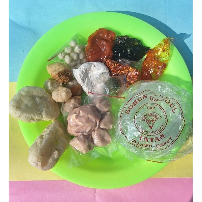 

Bakso aci tulang bihun