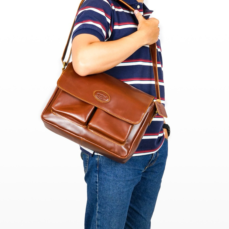 ABEKANI LEATHER Tas Pria Kulit Sapi Asli Massenger Bag Messenger Bag LB004 Tas Slempang Pria