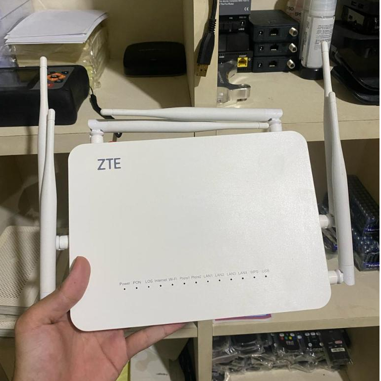 GPON ONT ZTE ZXHN F670 PREMIUM