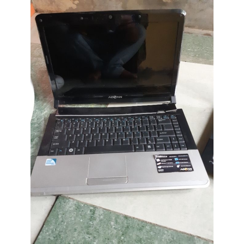 laptop minus 3 unit borongan unit aja tanpa adaptor