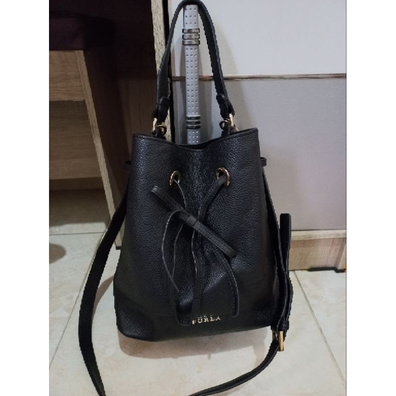 pl tas furla bucket black