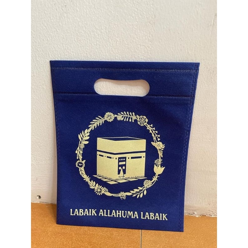

goodie bag haji kecil 25x20 spunbond oleh oleh umroh