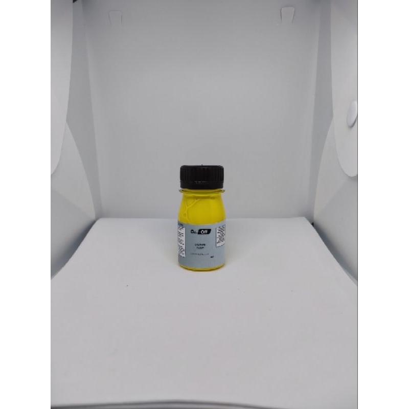 

cat akrilik on off paint 30ml/ cat sepatu kulit,kanvas,suede