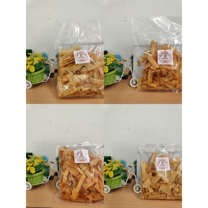 

KRIPIK SINGKONG PukTul khas BEKASI ( Empuk Betul ) 250gr