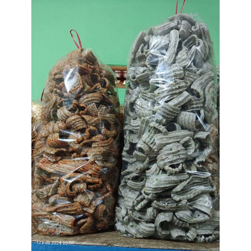 

Krupuk seblak jengkol pedas extra daun jeruk 1kg (1000g)