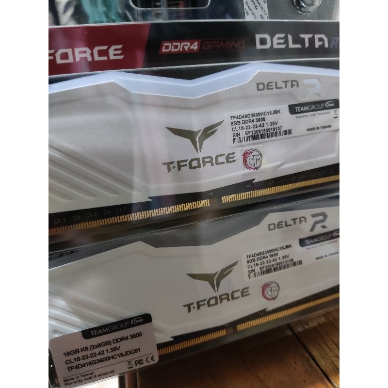 T-FORCE DELTA RGB WHITE DDR4 CL18 3600MHZ