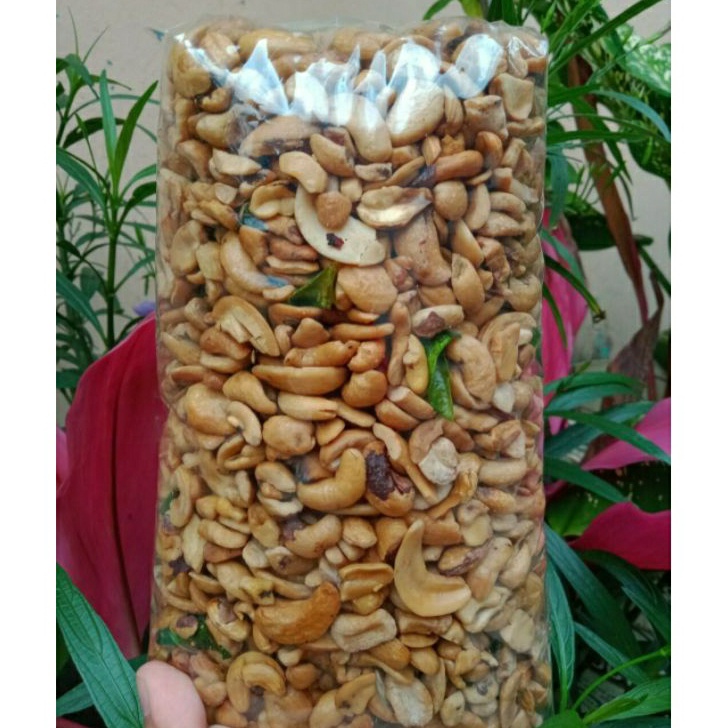 

TEBUS MURAH kacang mede patahan mateng original 1kg