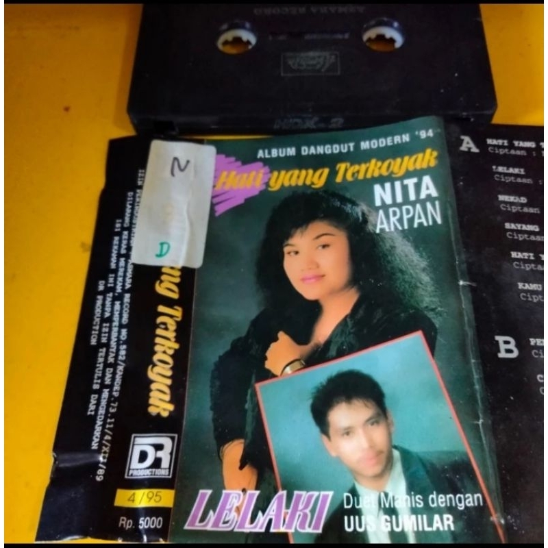 KASET PITA 524- HATI YANG TERKOYAK -NITA ARPAN