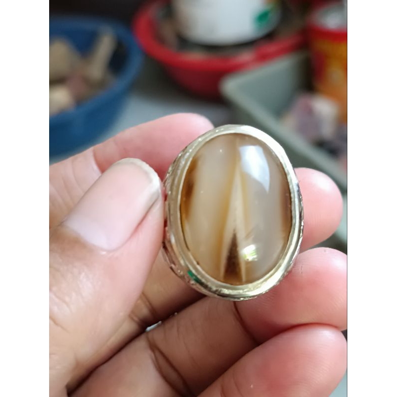 CINCIN BATU KRISTAL MOTIP