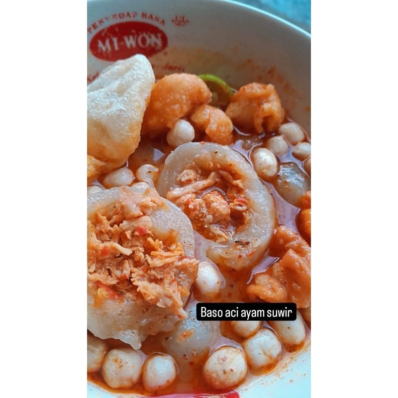 

Baso Aci kharisma / telur puyuh / tetelan mercon / tulang rangu / ayam suwir / halal / bakso extra hot / viral