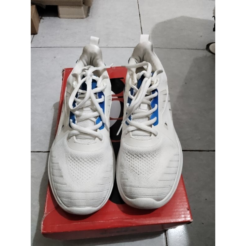 sepatu Adidas DORIANO