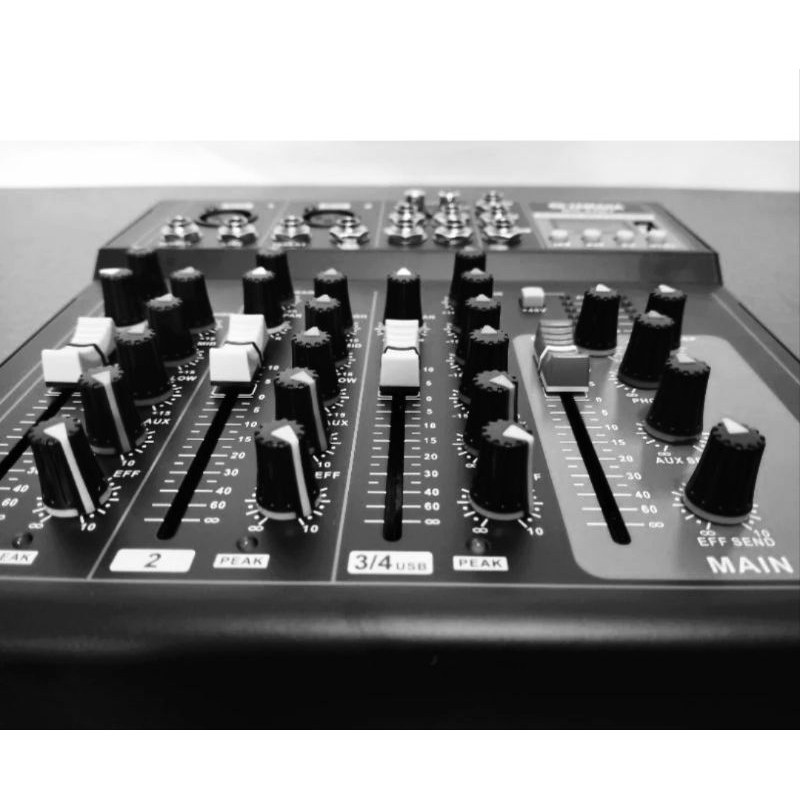 YAMAHA Mixer