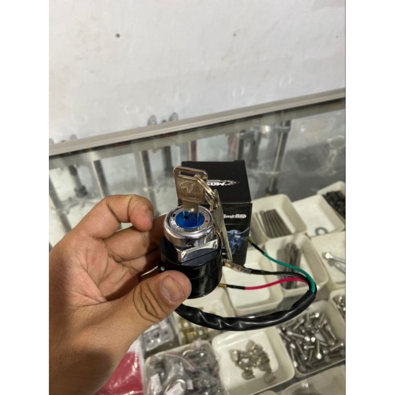 KUNCI KONTAK CB 100 125 presisi detail ori
