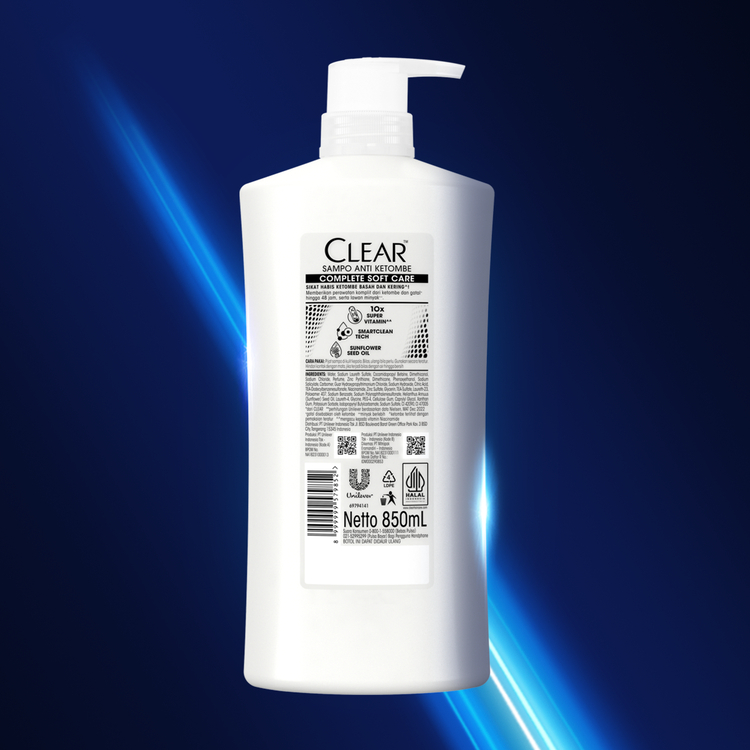 CLEAR Shampoo Anti Ketombe Perawatan Komplit, 48 Jam Melindungi dari Gatal dan Lawan Minyak dengan 10x Super Vitamin - 850mL Triplepack