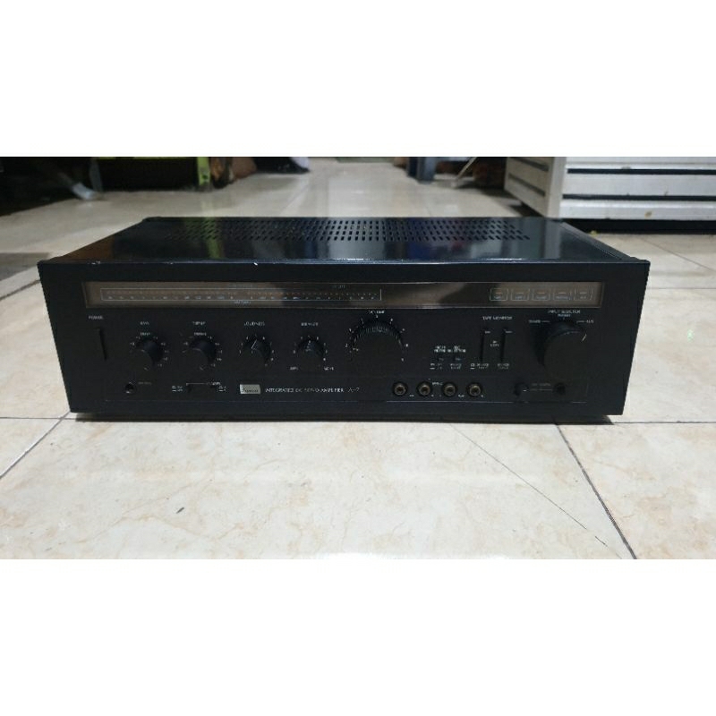 power amplifier SANSUI A7 vintage 1981 made in japan stereo intergrated